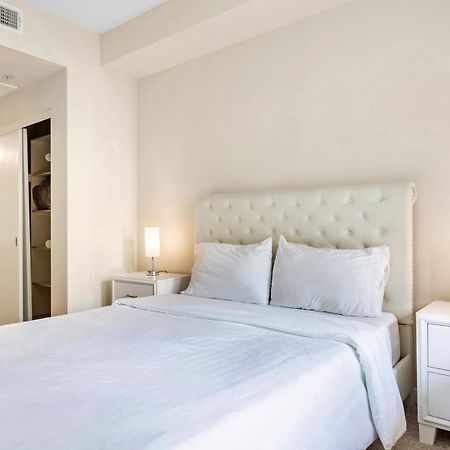 Luxury 2 Bedroom 2 Bathroom With Fitness Center And Pool Los Angeles Bagian luar foto