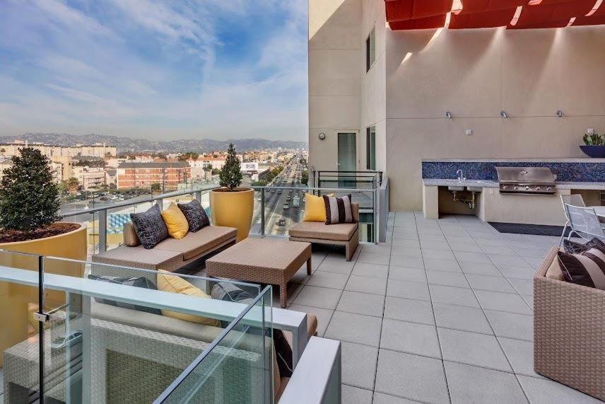 Luxury 2 Bedroom 2 Bathroom With Fitness Center And Pool Los Angeles Bagian luar foto